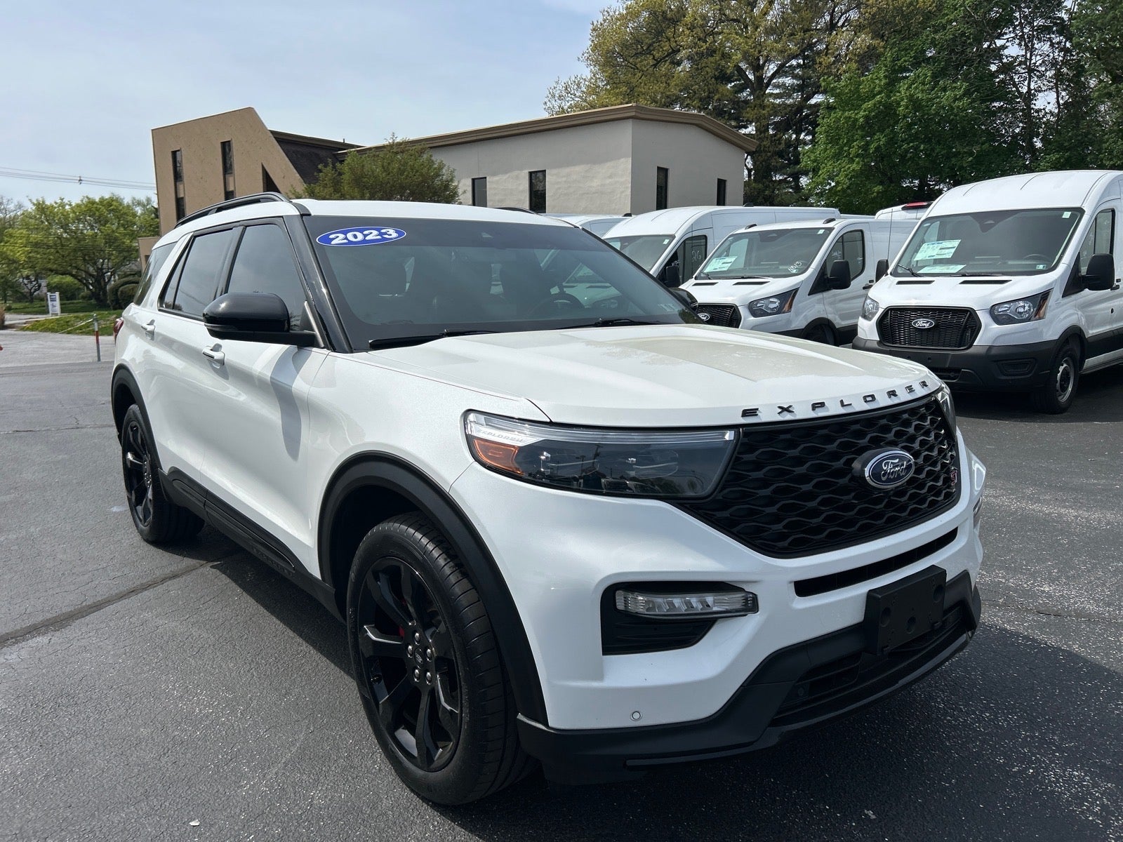 2023 Ford Explorer ST