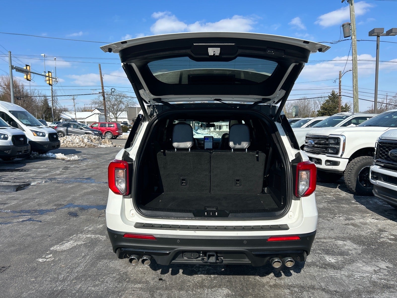 2022 Ford Explorer ST