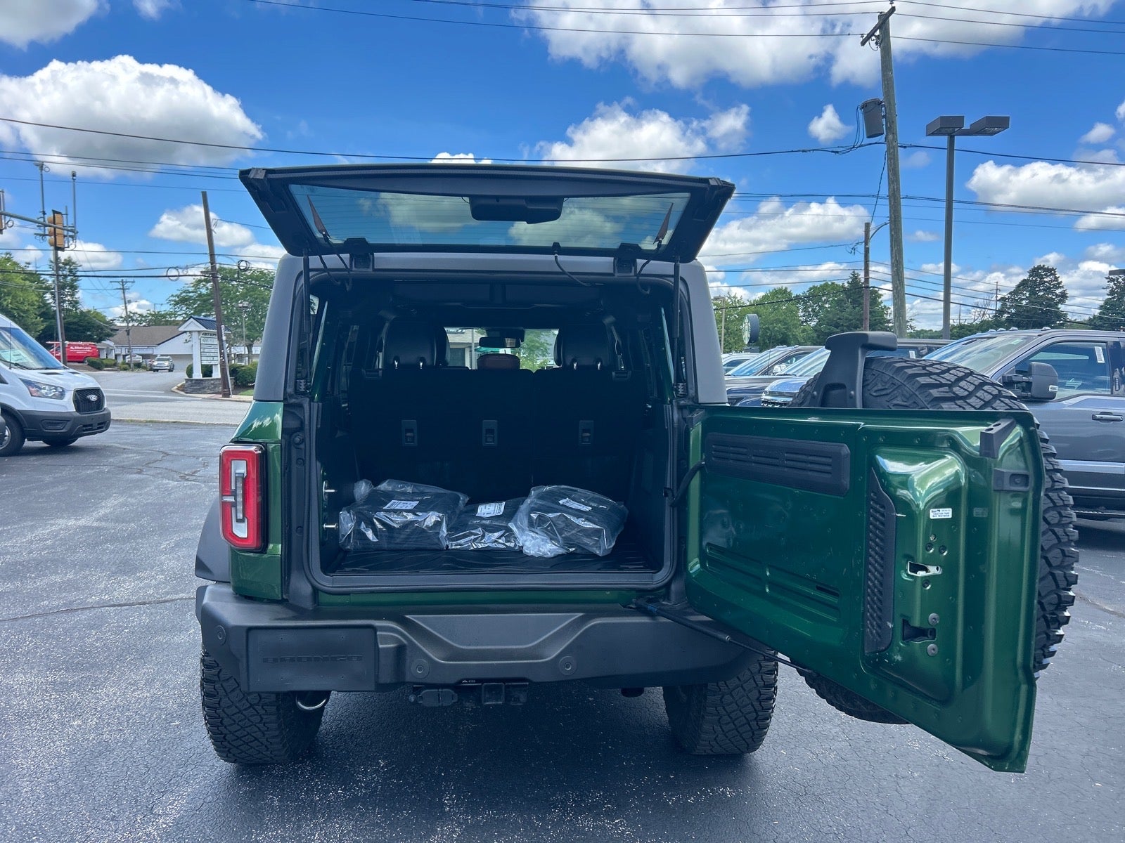 2024 Ford Bronco Outer Banks