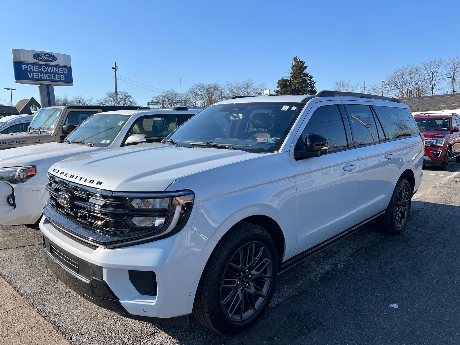 2025 Ford Expedition Max Platinum