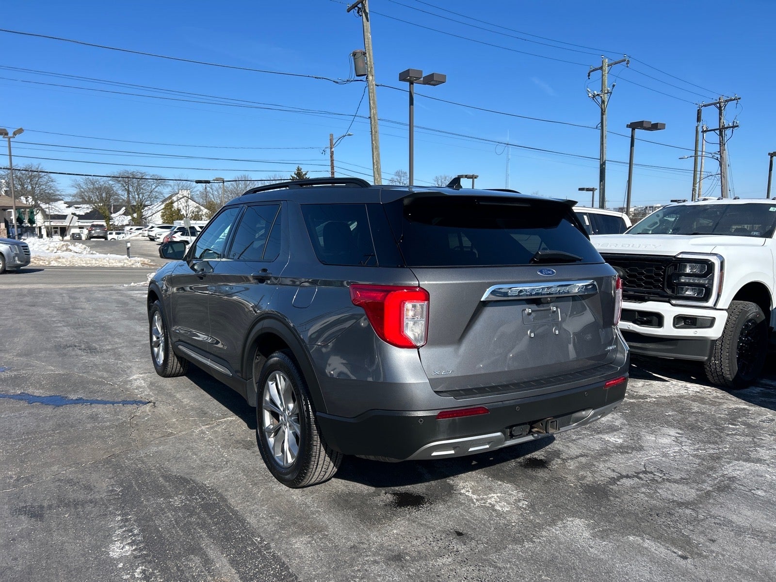 2023 Ford Explorer XLT