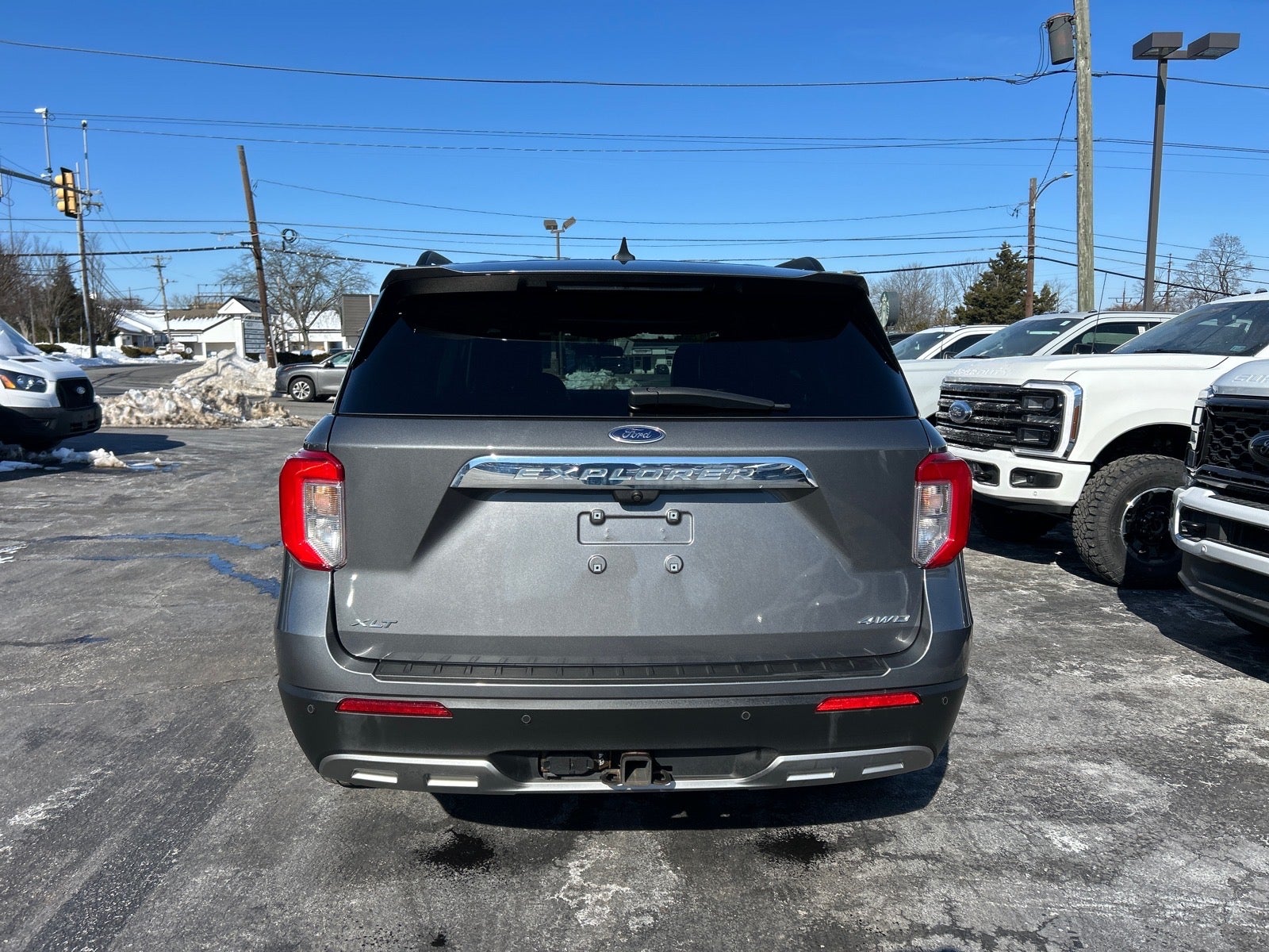 2023 Ford Explorer XLT