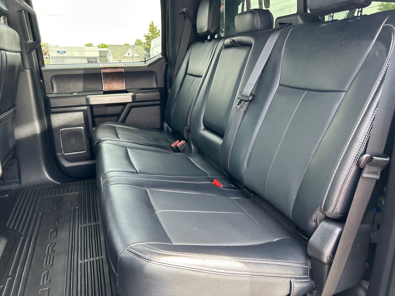2022 Ford F-250SD Lariat