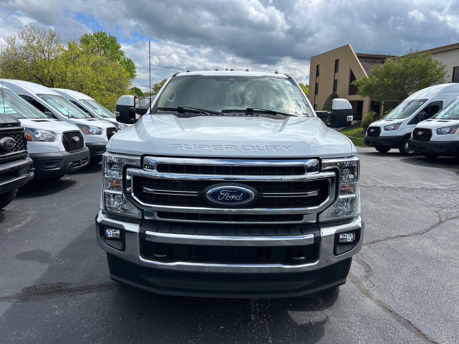 2022 Ford F-350SD Lariat