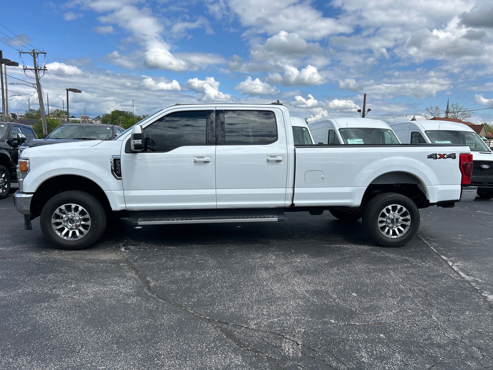 2022 Ford F-350SD Lariat