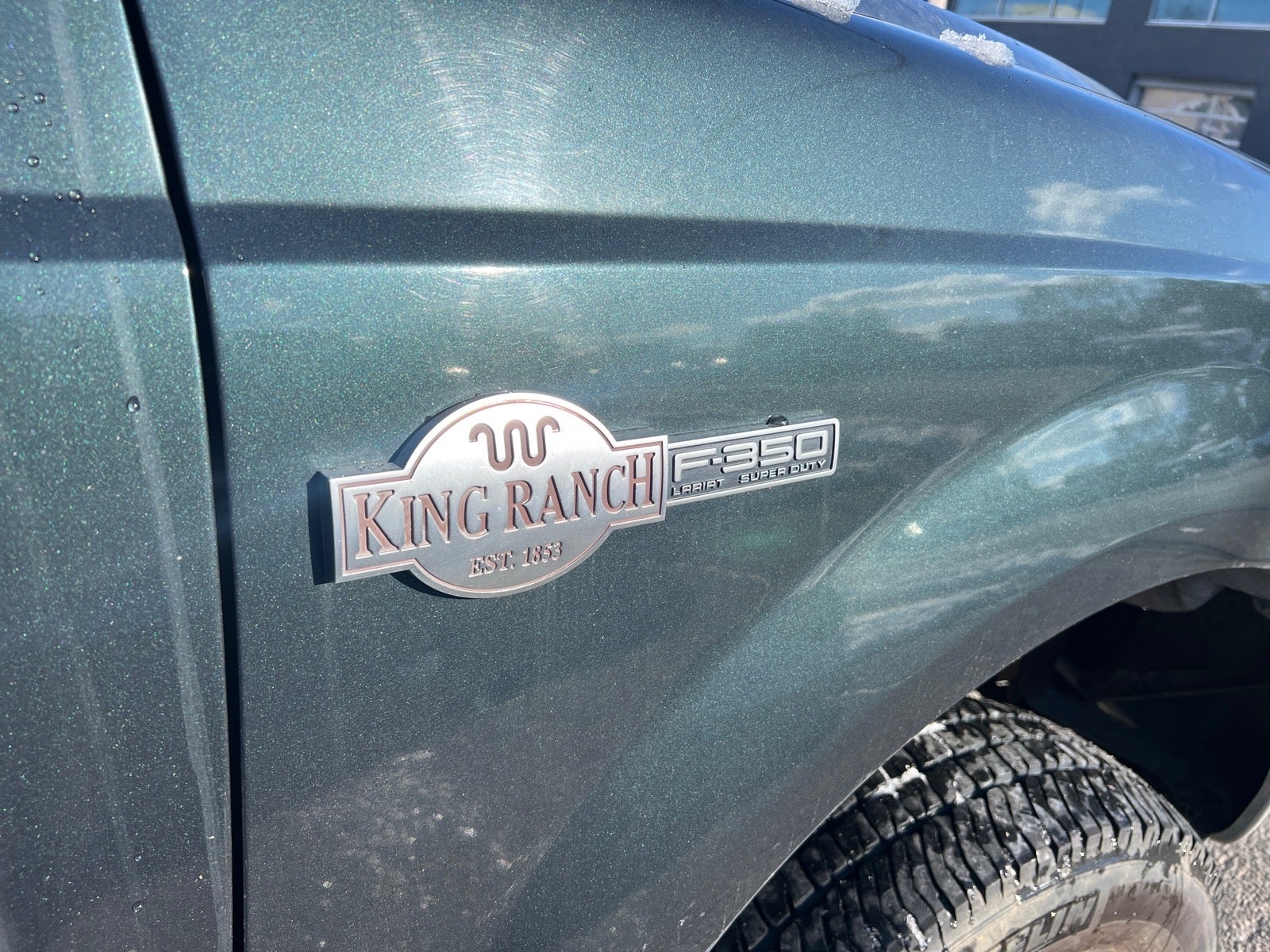 2005 Ford F-350SD King Ranch DRW