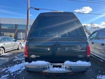 2005 Ford F-350SD King Ranch DRW