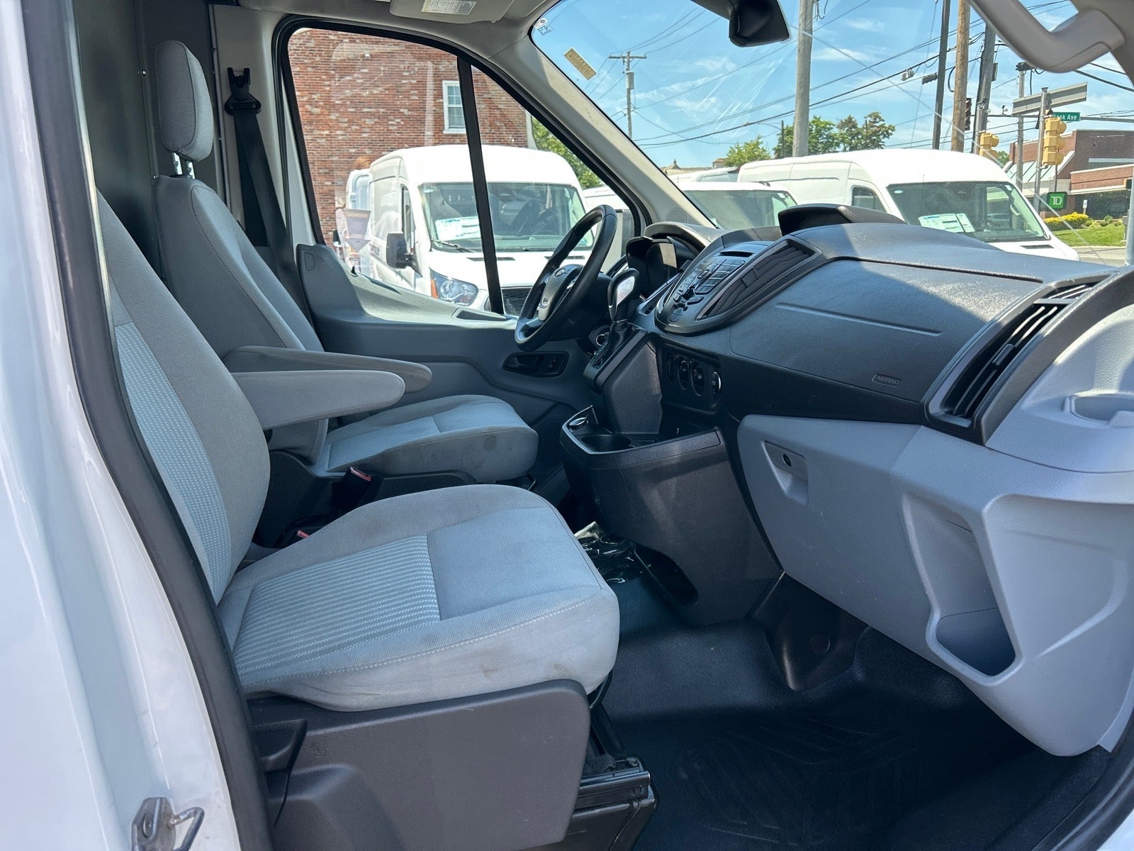 2019 Ford Transit-250 Base