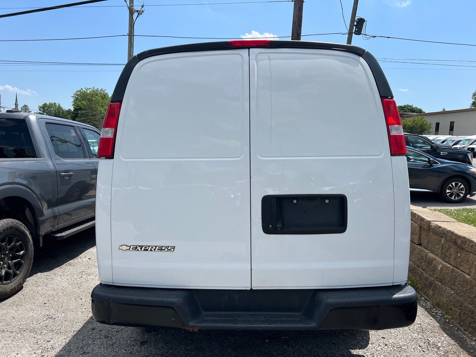 2020 Chevrolet Express 3500 Work Van Cargo