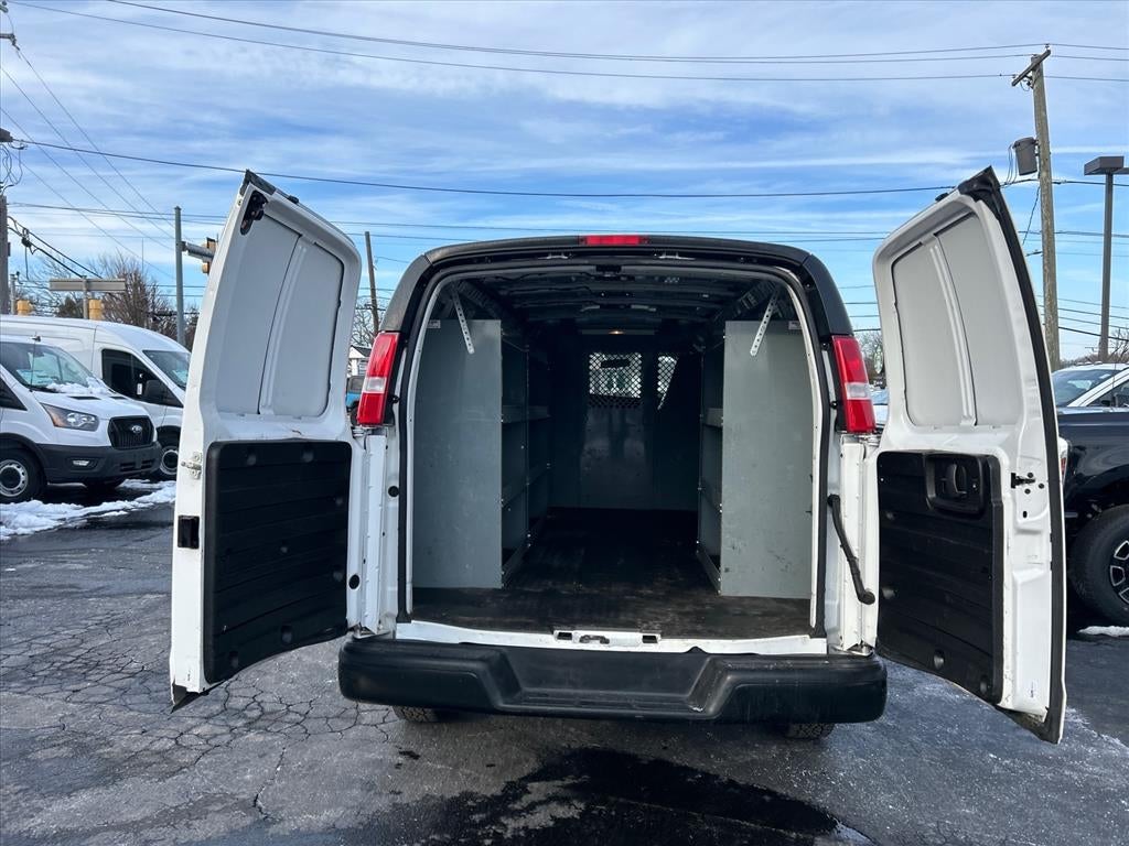 2020 Chevrolet Express 3500 Work Van Cargo