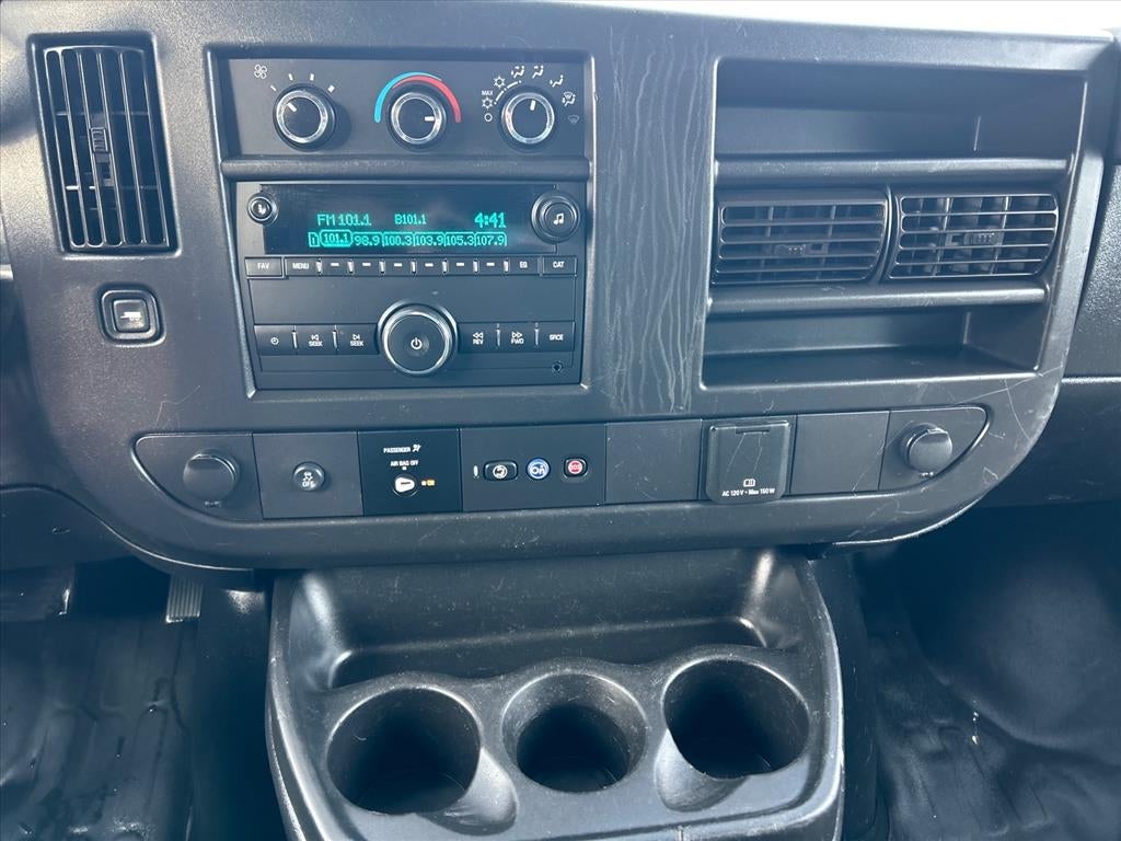 2020 Chevrolet Express 3500 Work Van Cargo