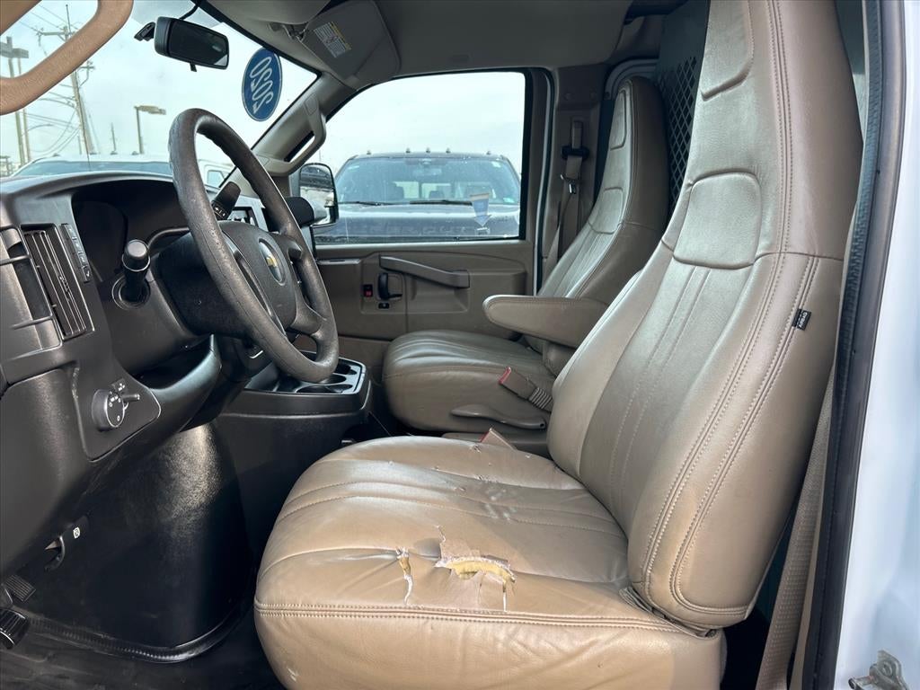 2020 Chevrolet Express 3500 Work Van Cargo