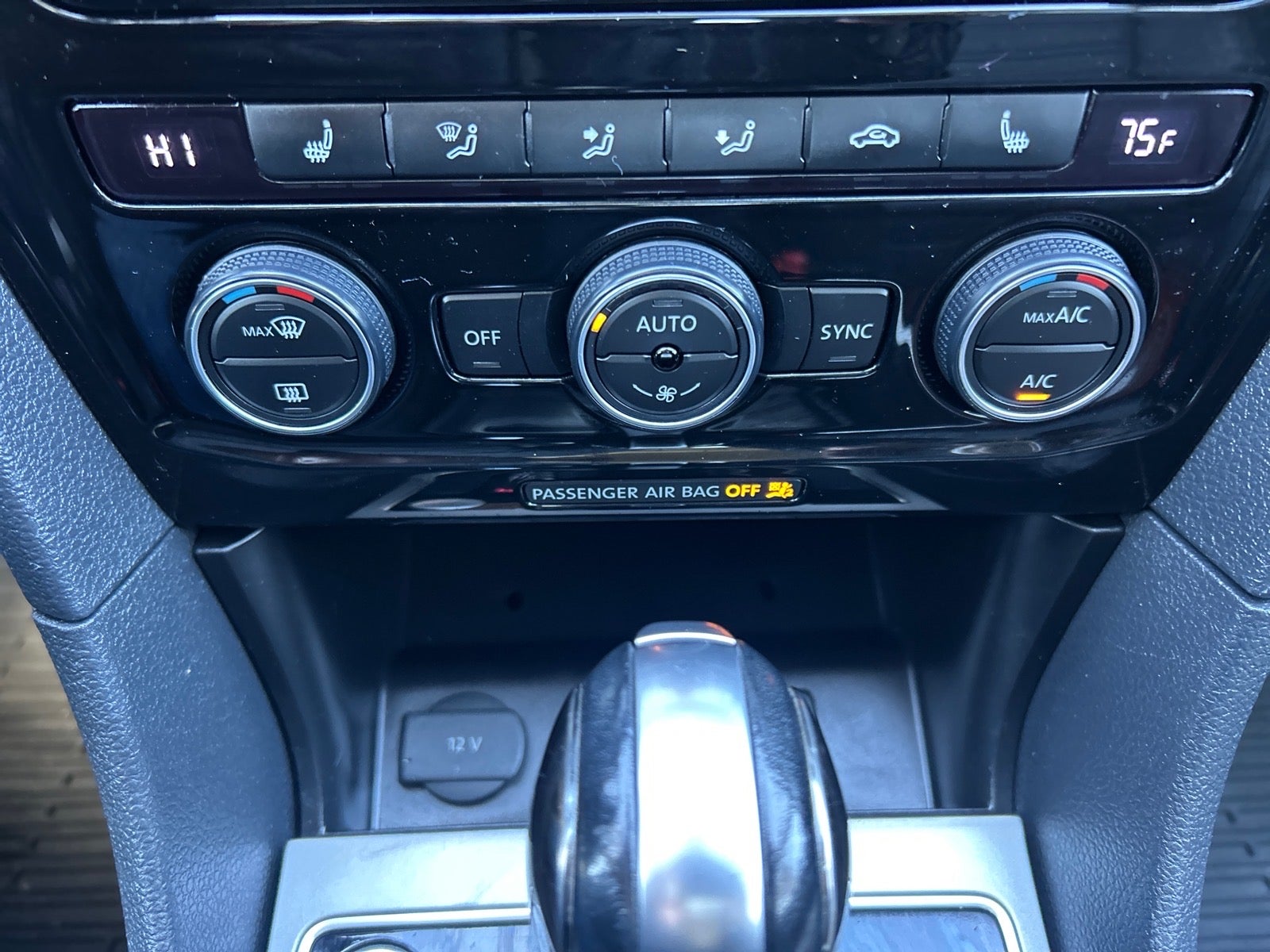 2020 Volkswagen Passat 2.0T R-Line