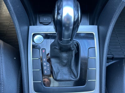 2020 Volkswagen Passat 2.0T R-Line