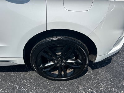 2020 Ford Edge ST