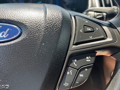 2021 Ford Edge SE