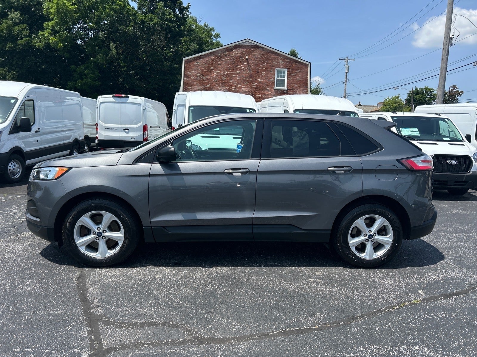 2021 Ford Edge SE