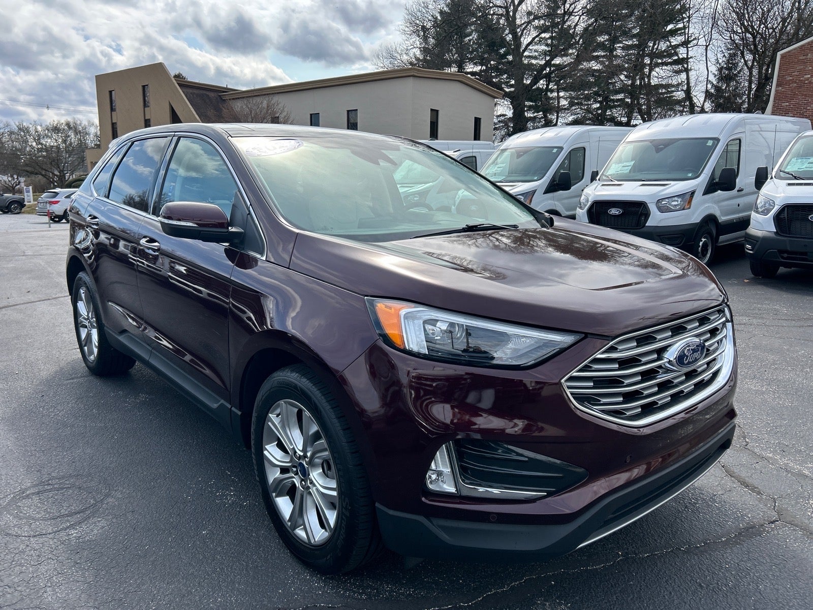 2022 Ford Edge Titanium