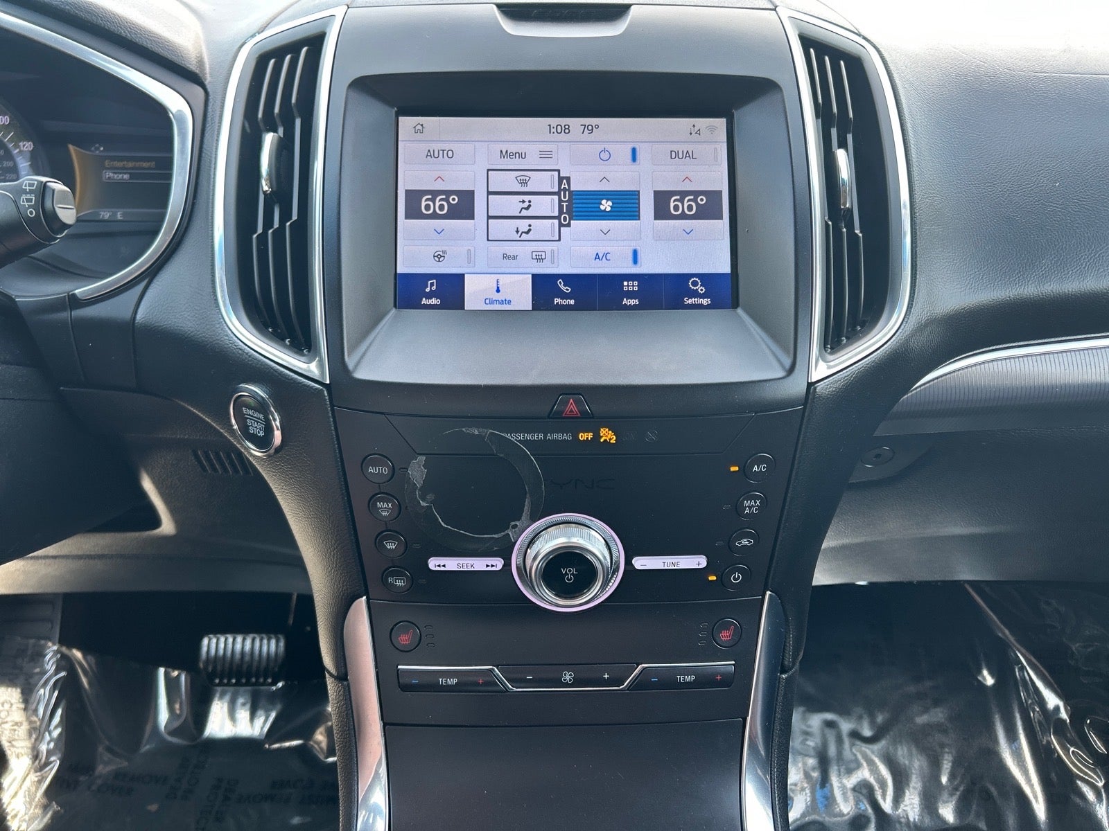 2020 Ford Edge Titanium