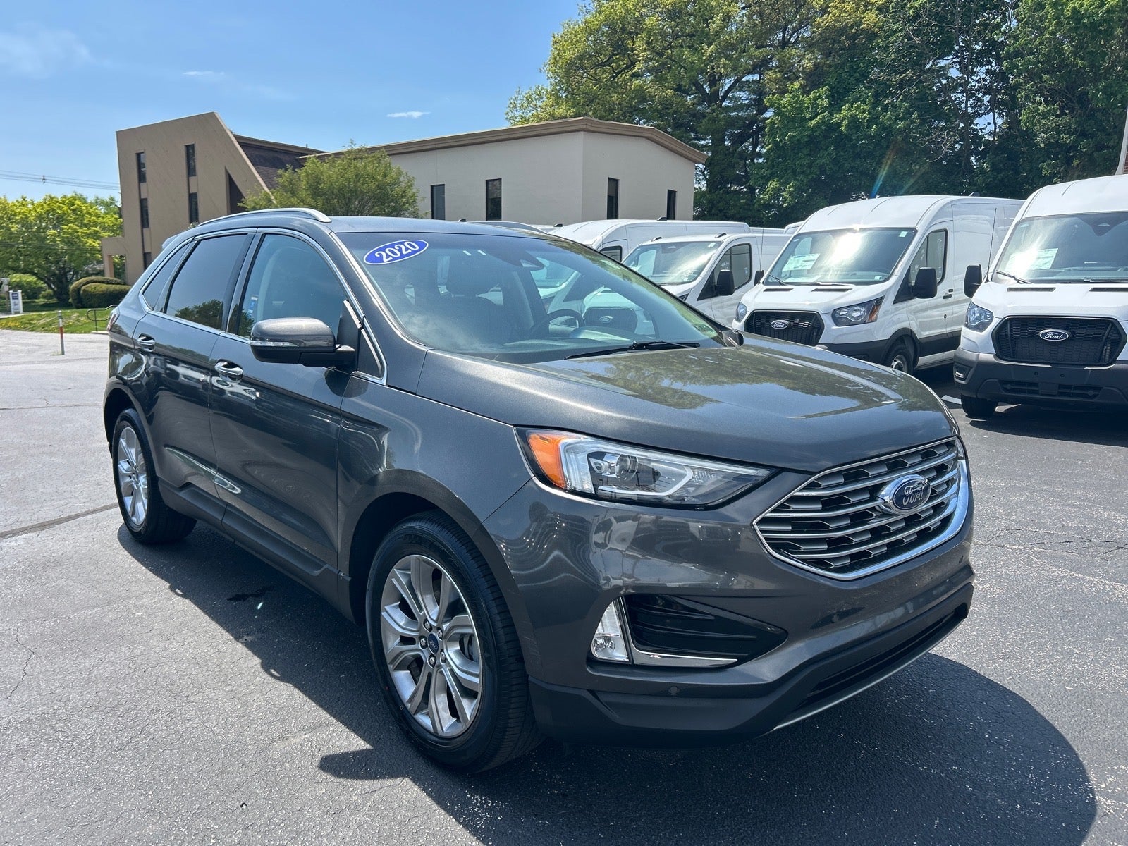 2020 Ford Edge Titanium