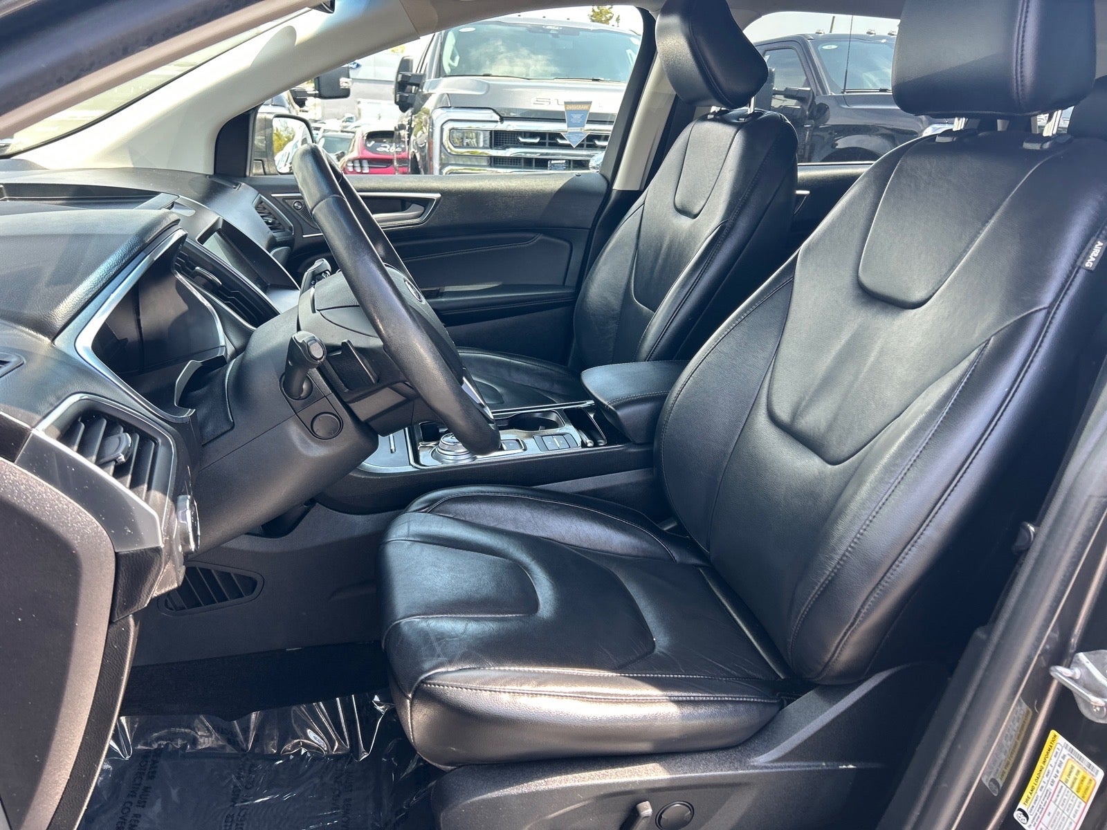 2020 Ford Edge Titanium