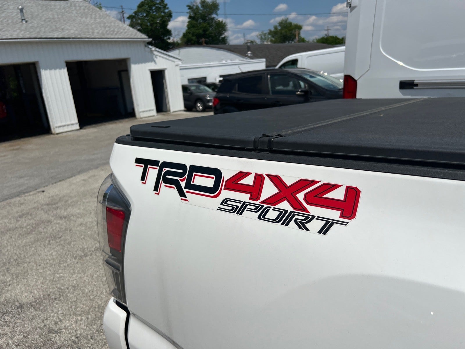 2022 Toyota Tacoma TRD Sport V6