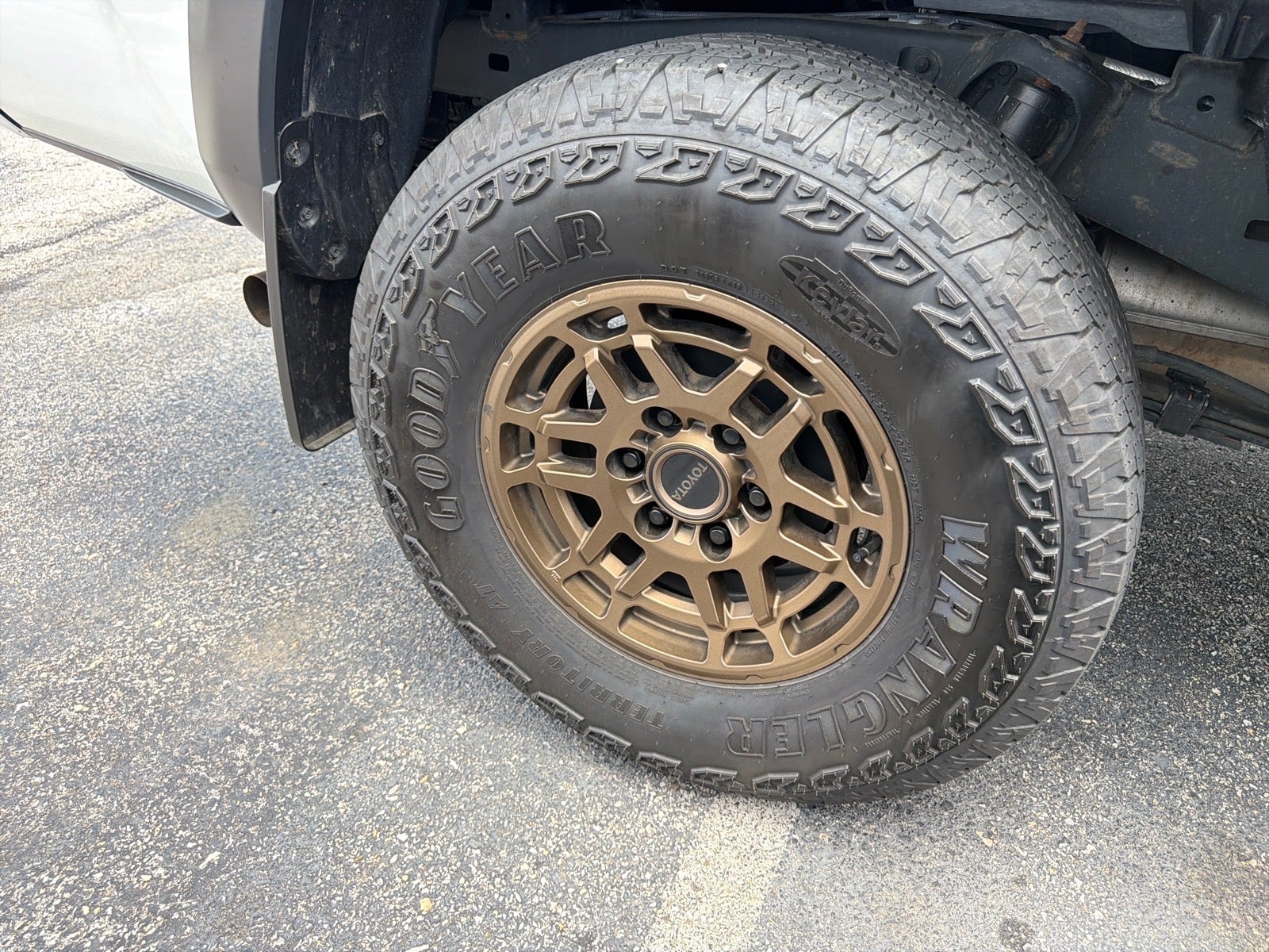 2023 Toyota Tacoma Trail Edition V6