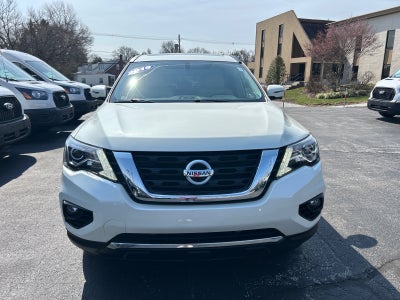 2019 Nissan Pathfinder SL