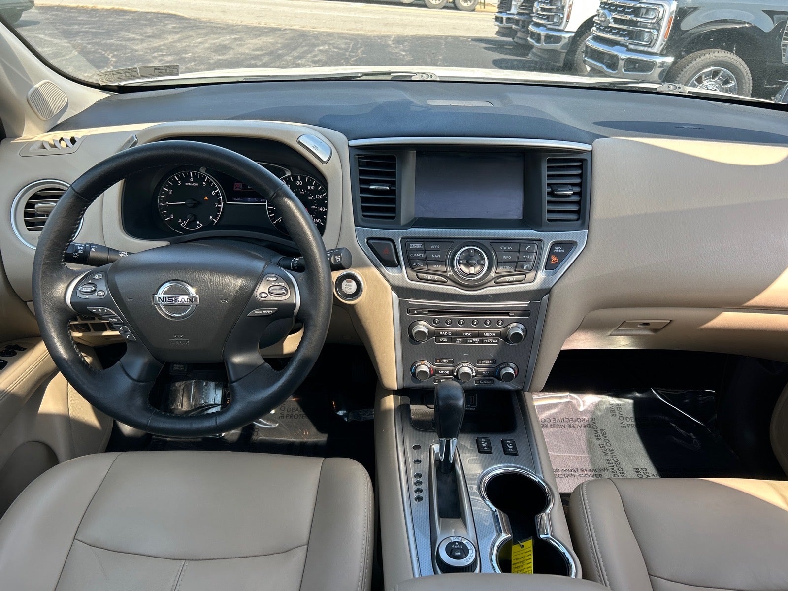 2019 Nissan Pathfinder SL