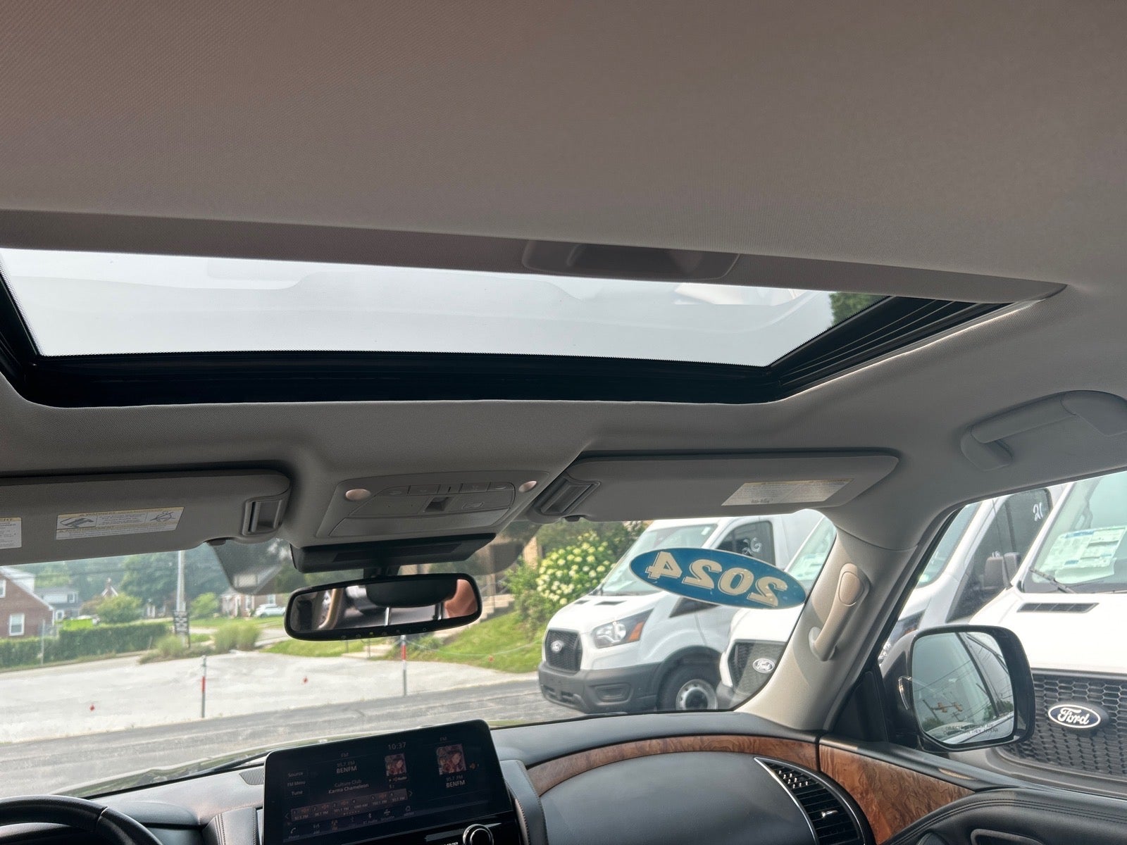 2024 Nissan Armada SL