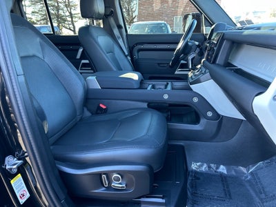 2023 Land Rover Defender 130 X-Dynamic SE