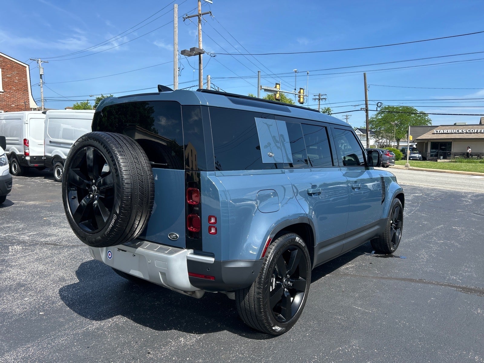 2020 Land Rover Defender 110 SE