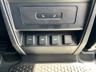 2020 Land Rover Defender 110 SE