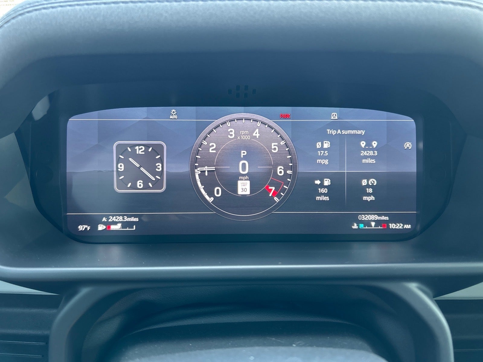 2020 Land Rover Defender 110 SE