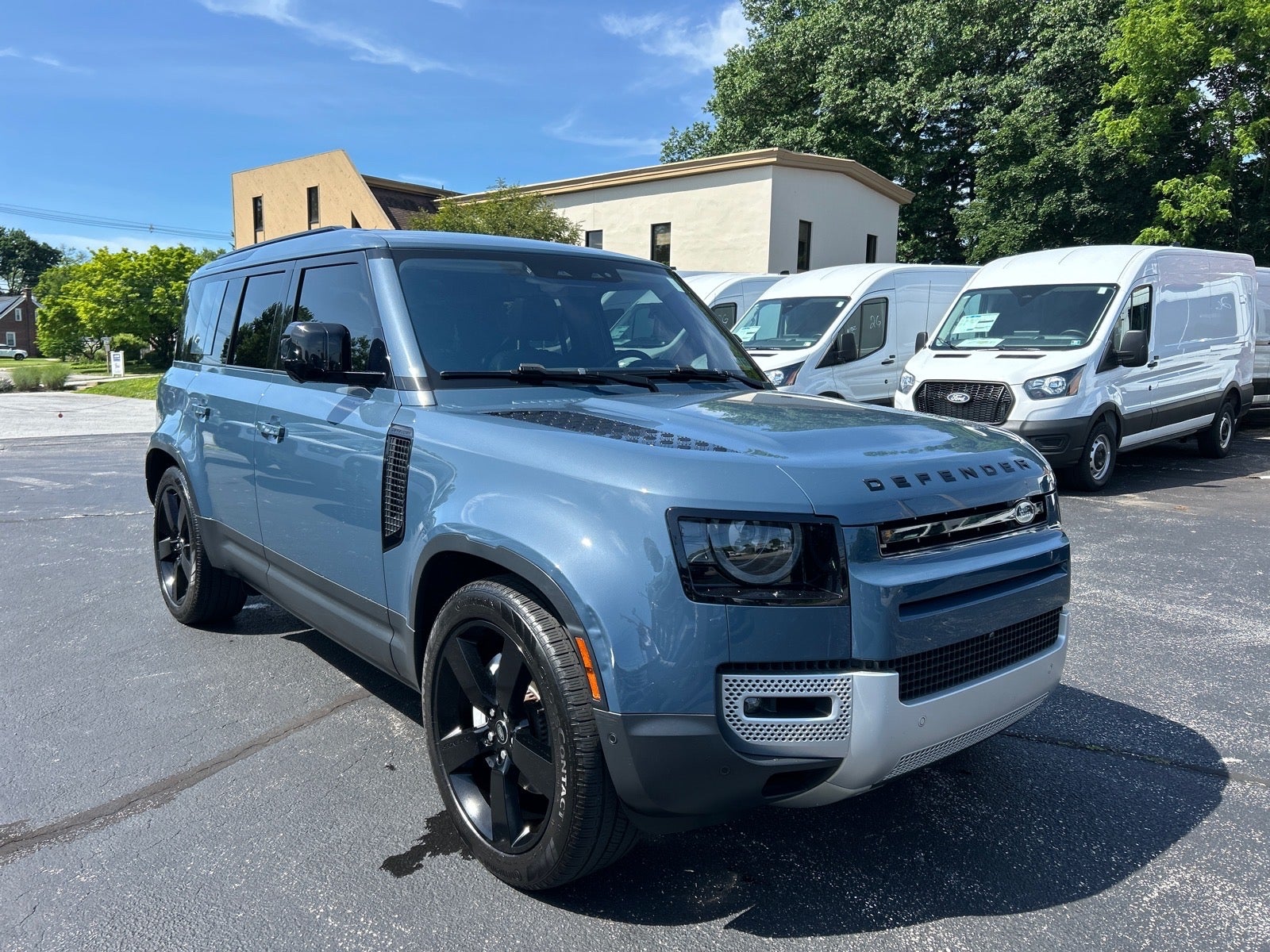 2020 Land Rover Defender 110 SE