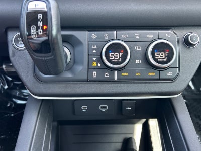 2020 Land Rover Defender 110 SE