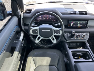 2020 Land Rover Defender 110 SE