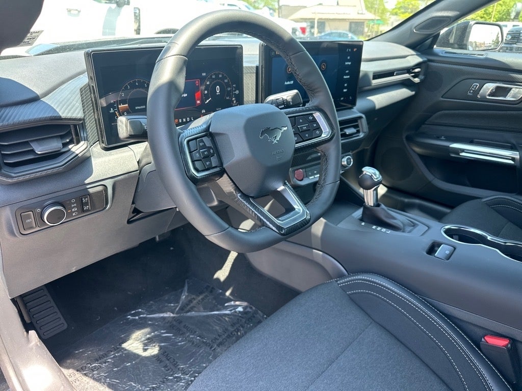 2025 Ford Mustang EcoBoost