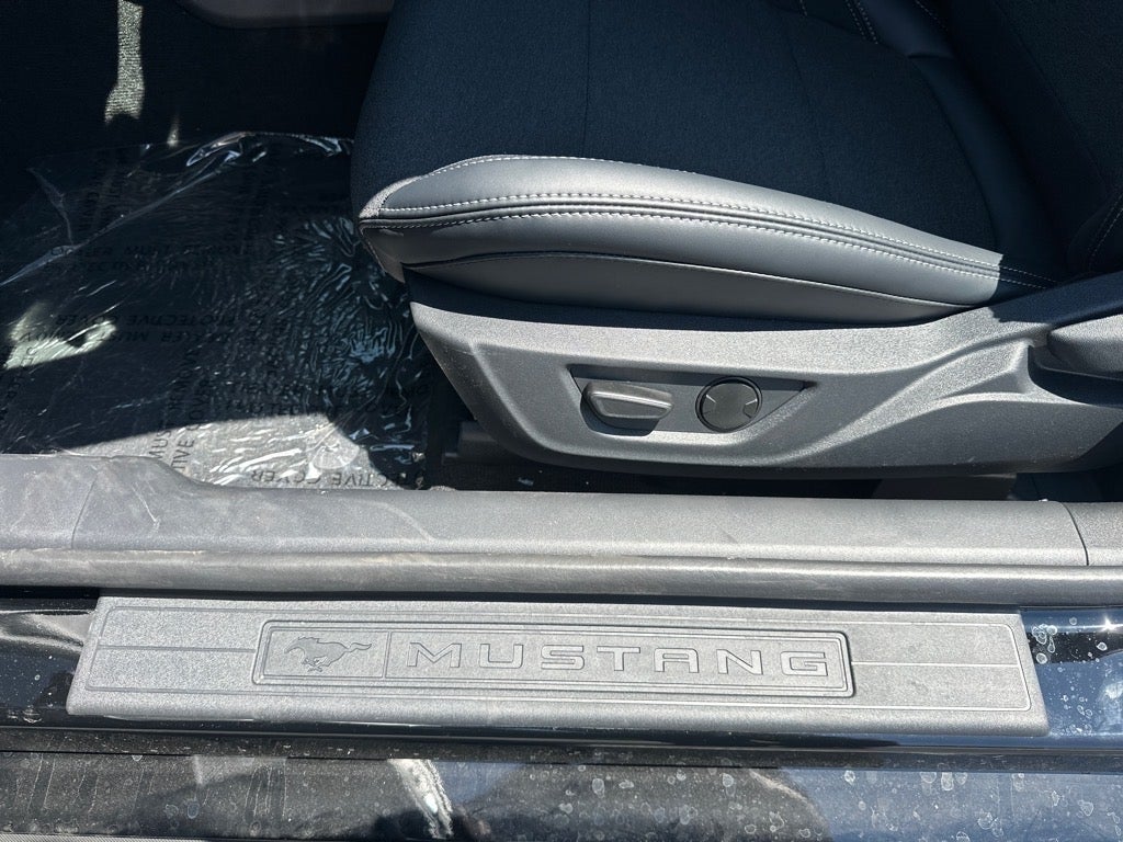 2025 Ford Mustang EcoBoost