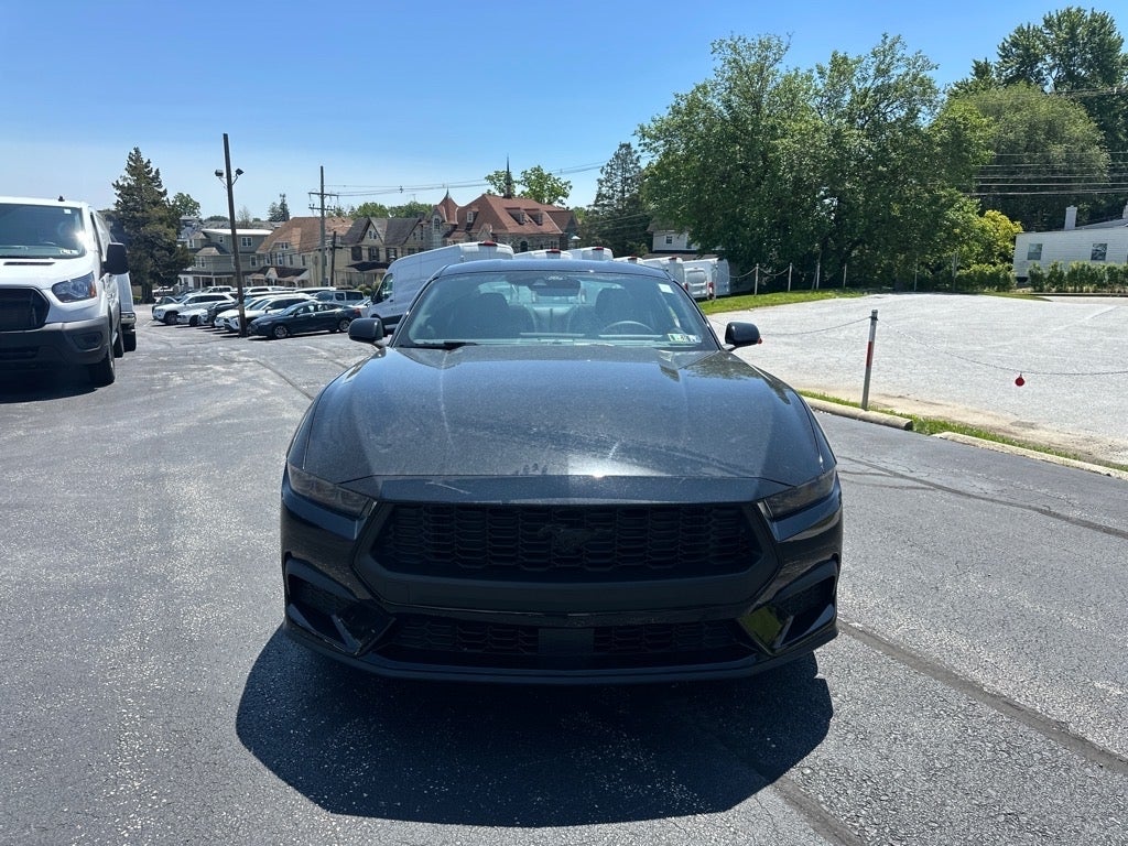 2025 Ford Mustang EcoBoost