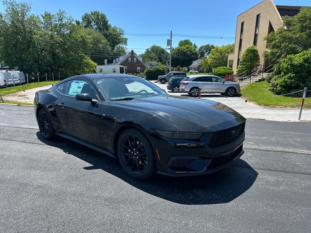 2025 Ford Mustang EcoBoost