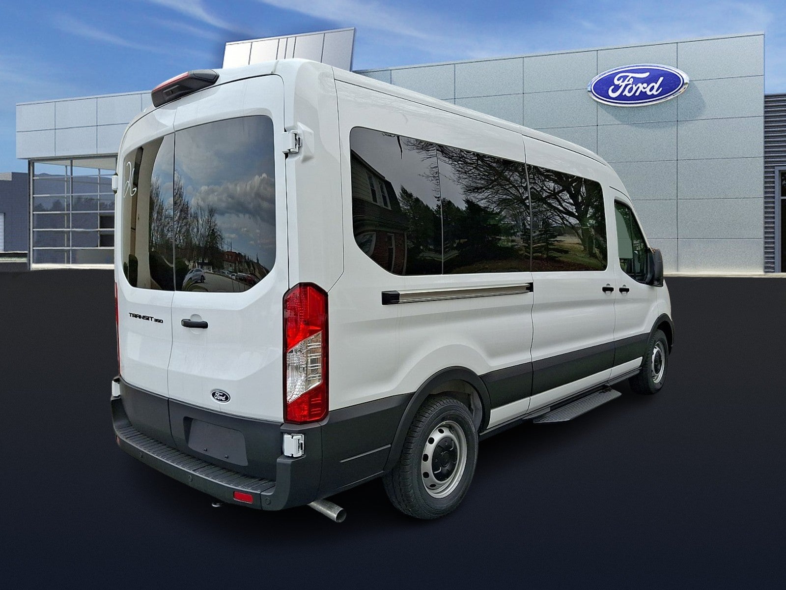 2026 Ford Transit-350 XL