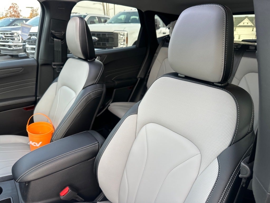 2026 Ford Escape Plug-In Hybrid Base