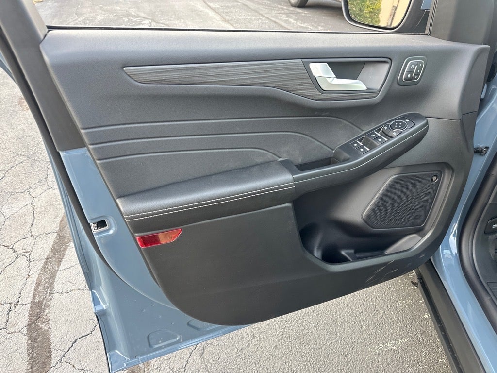 2026 Ford Escape Plug-In Hybrid Base