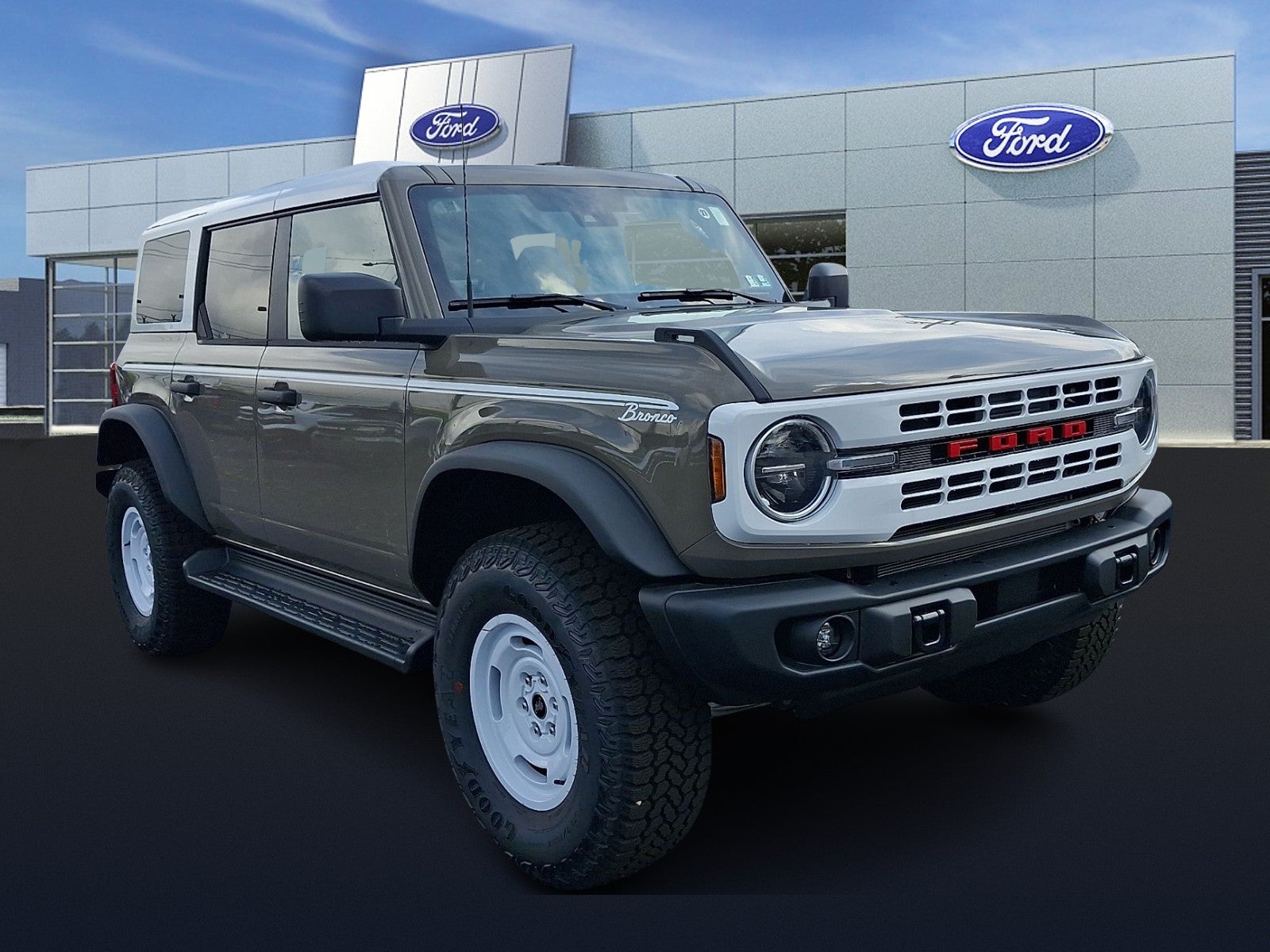 2026 Ford Bronco Heritage Edition