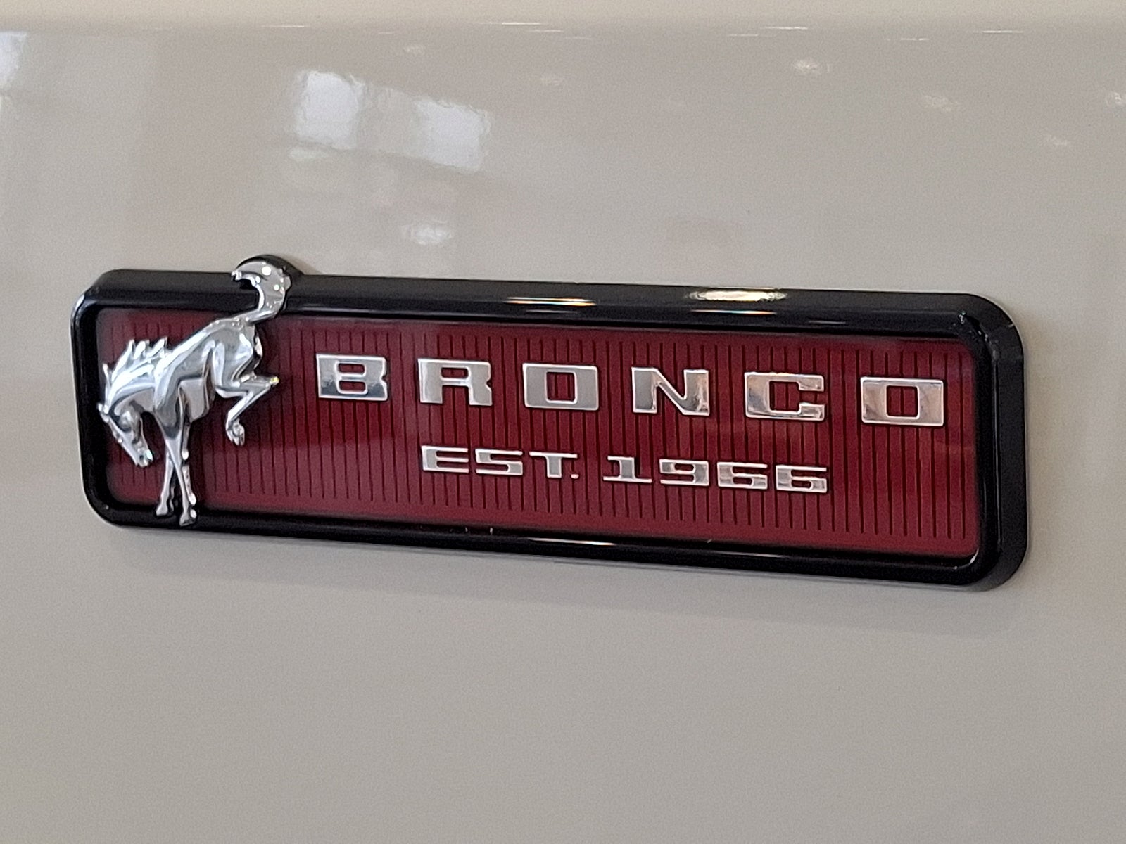2026 Ford Bronco Outer Banks