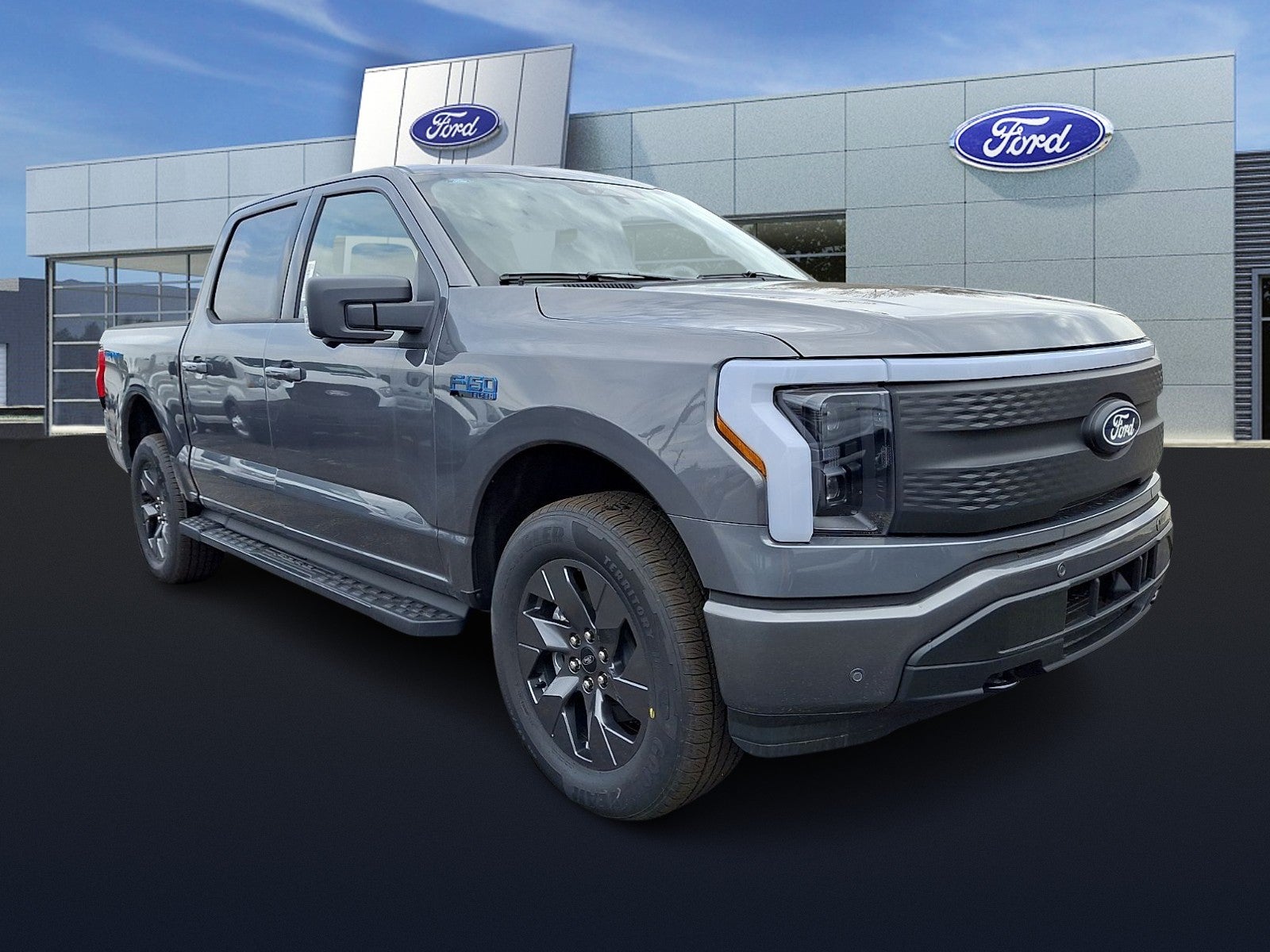 2025 Ford F-150 Lightning Flash