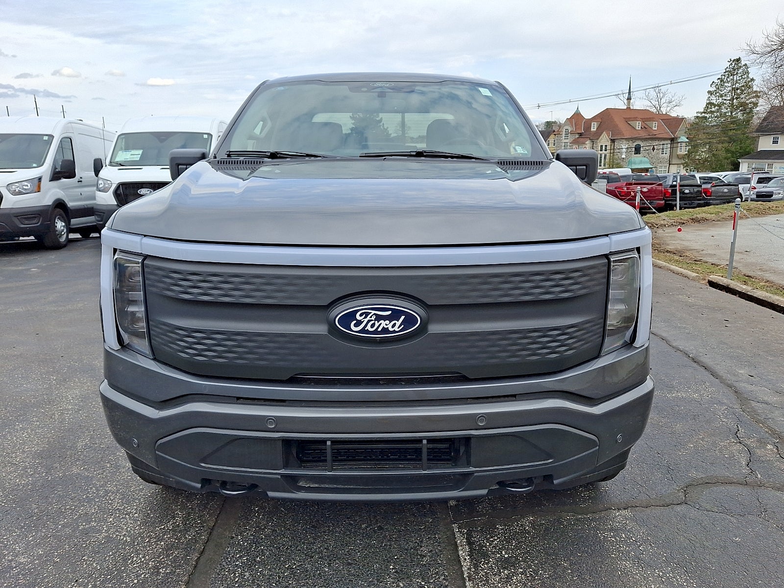 2025 Ford F-150 Lightning Flash