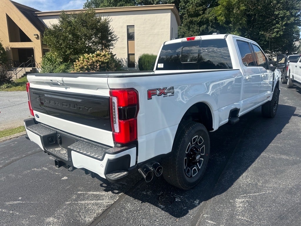 2026 Ford F-350SD Platinum