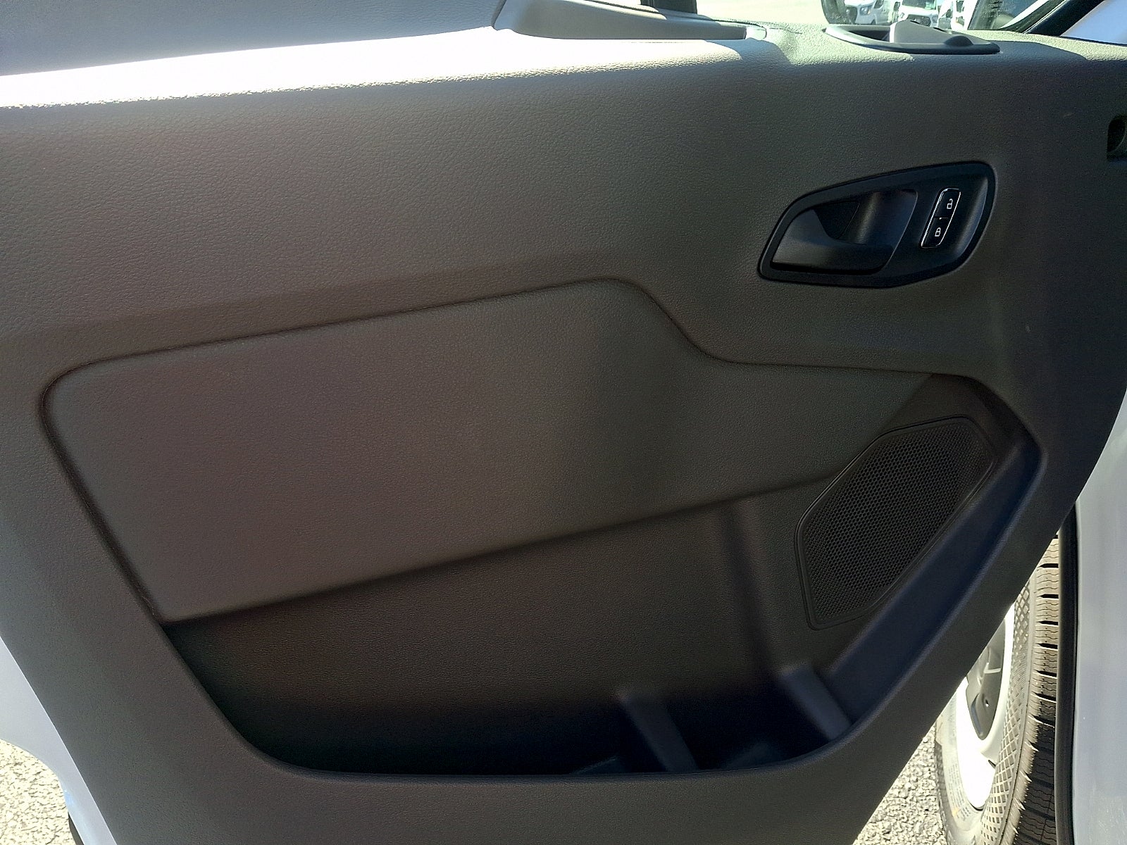 2027 Ford Transit-250 Base